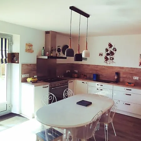 Casa vacanze Une Grande Maison Blanche Sous Le Ciel Bleu De Noirmoutier Barbâtre